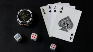 Spanish 21 vs. Classic Blackjack: Rules, Payouts, and Strategy